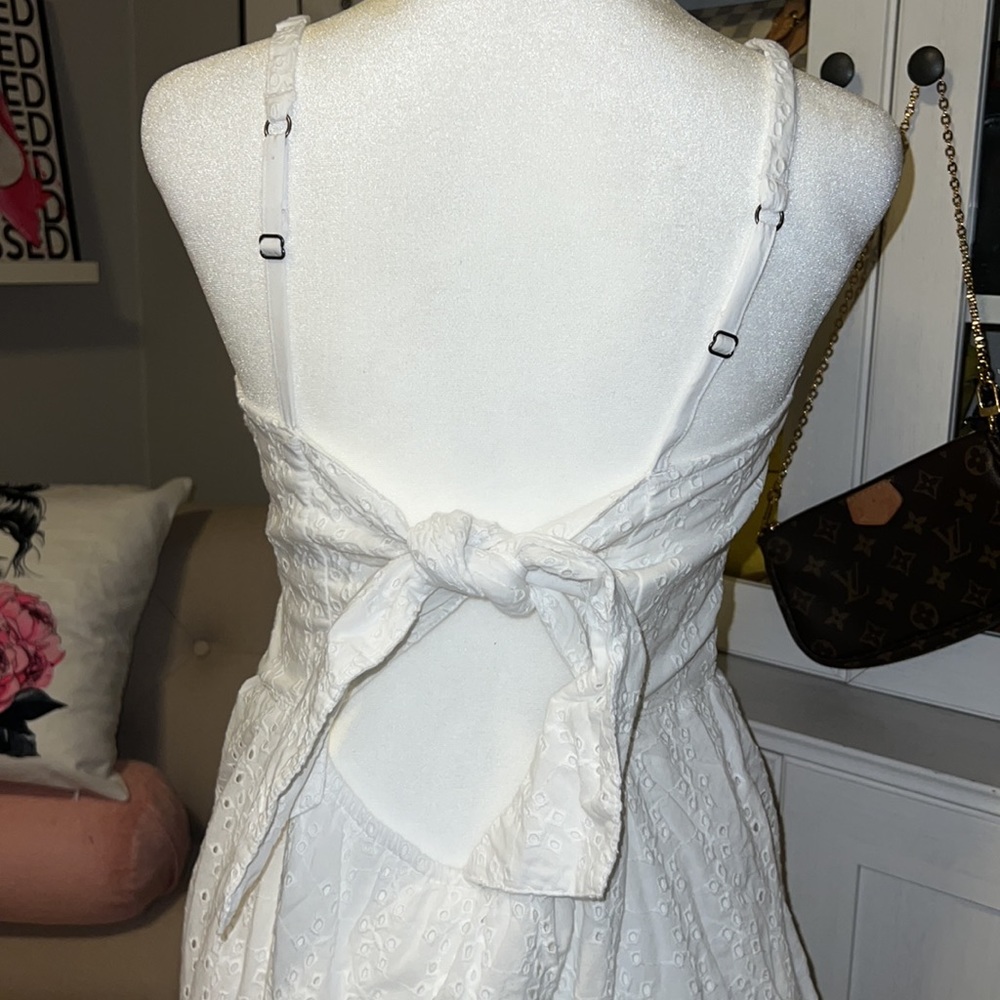 Hollister white summer dress - Picture 3 of 5